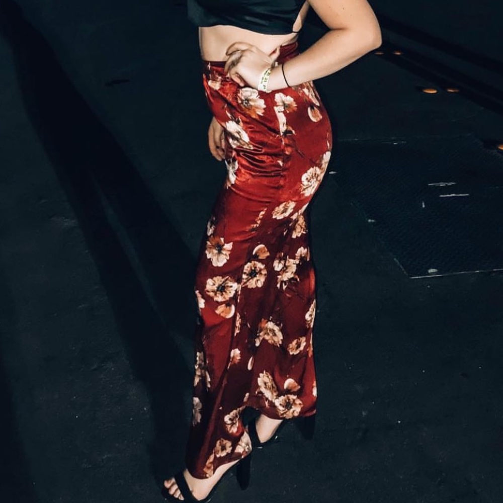 Satiny Floral Flowy High Waisted Pants